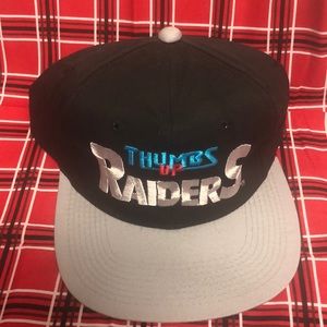“ Thumbs Up” Oakland Raiders hat. Raiders series of NFL 28 teams.